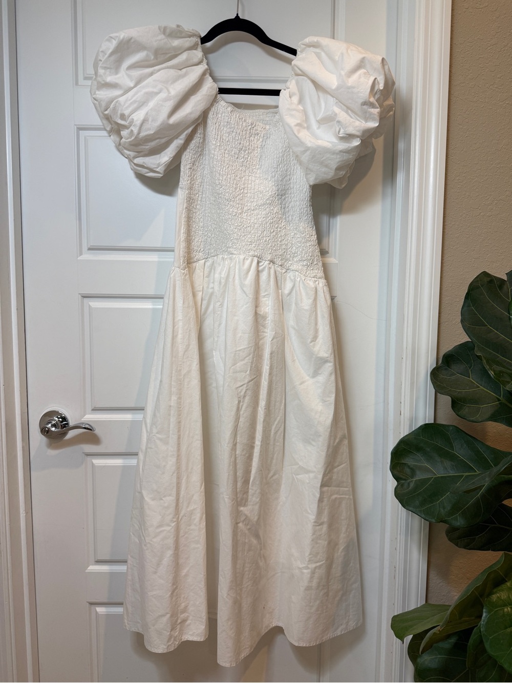 Moon River Off-The-Shoulder Cutout Maxi Dress Anthropologie Size Medium - Picture 6 of 10